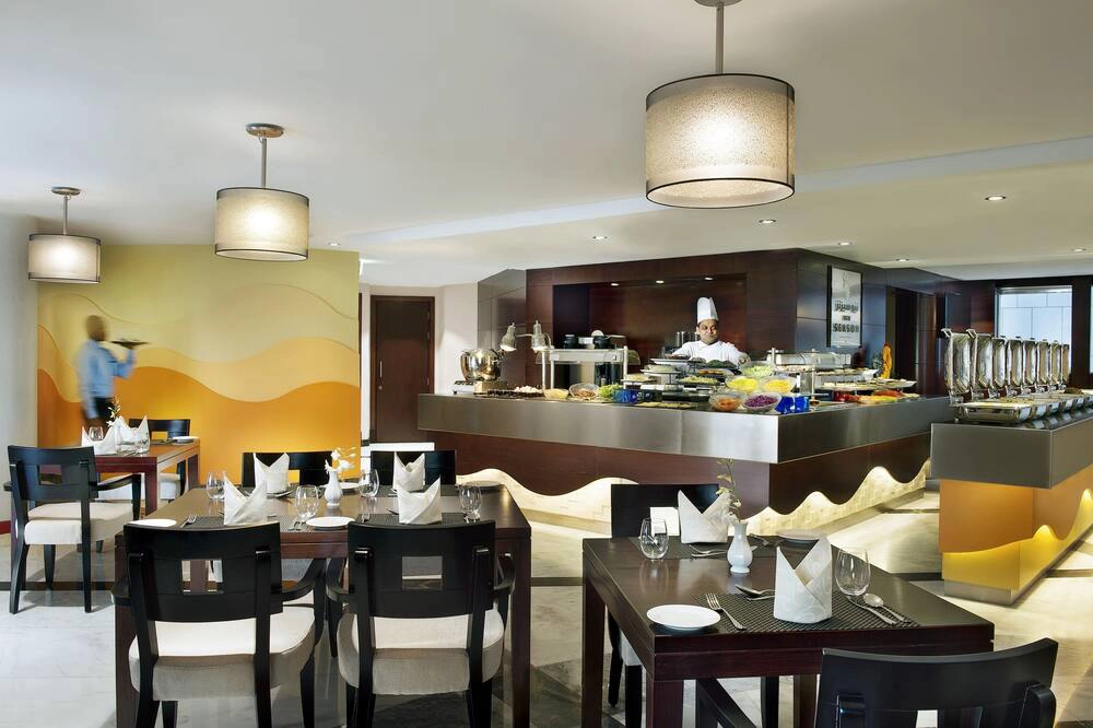 رستوران هتل سیتی سیزنز تاورز دبی